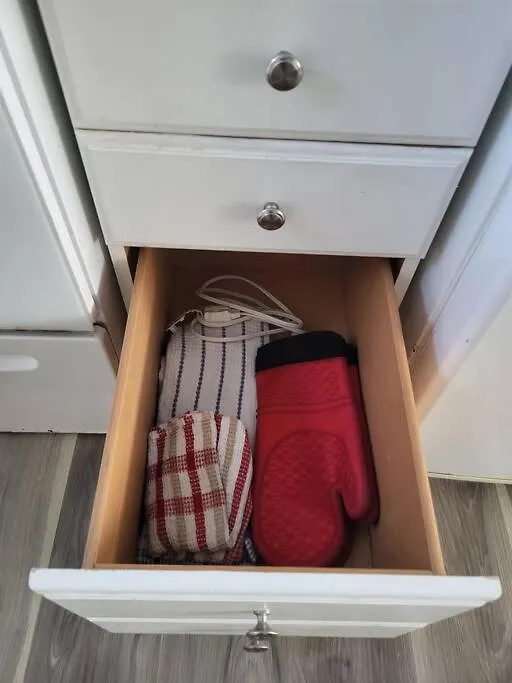 Apartment Practical-Ly Home Edmonton