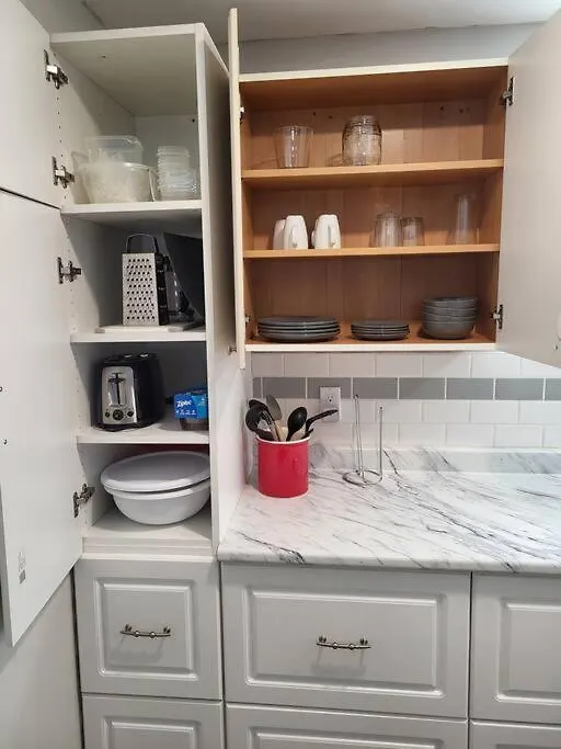 Practical-Ly Home Edmonton 0*,  Canada